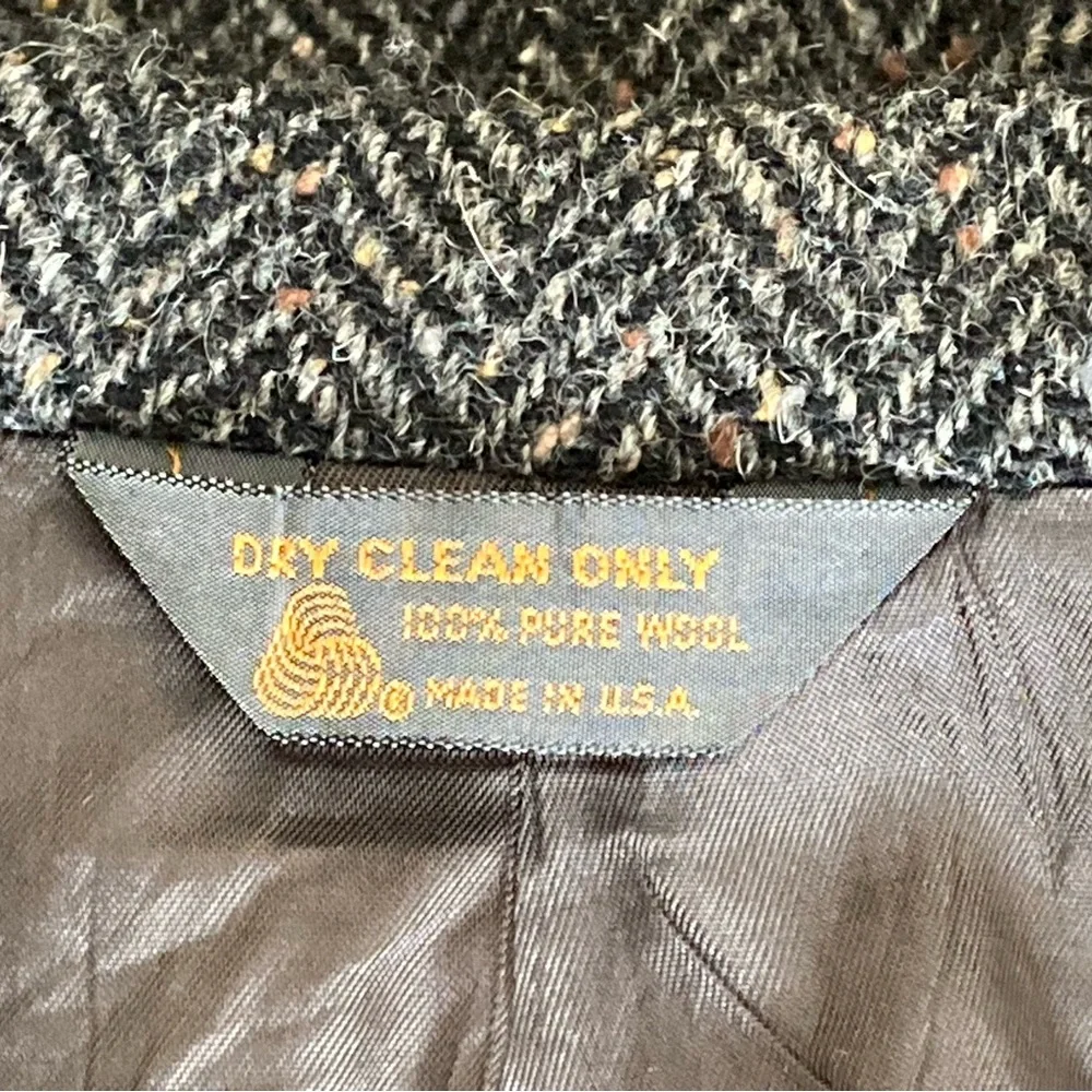 Vintage Kuppenheimer Gray Tweed Wool Herringbone 2 Button Blazer Men’s 44 Long